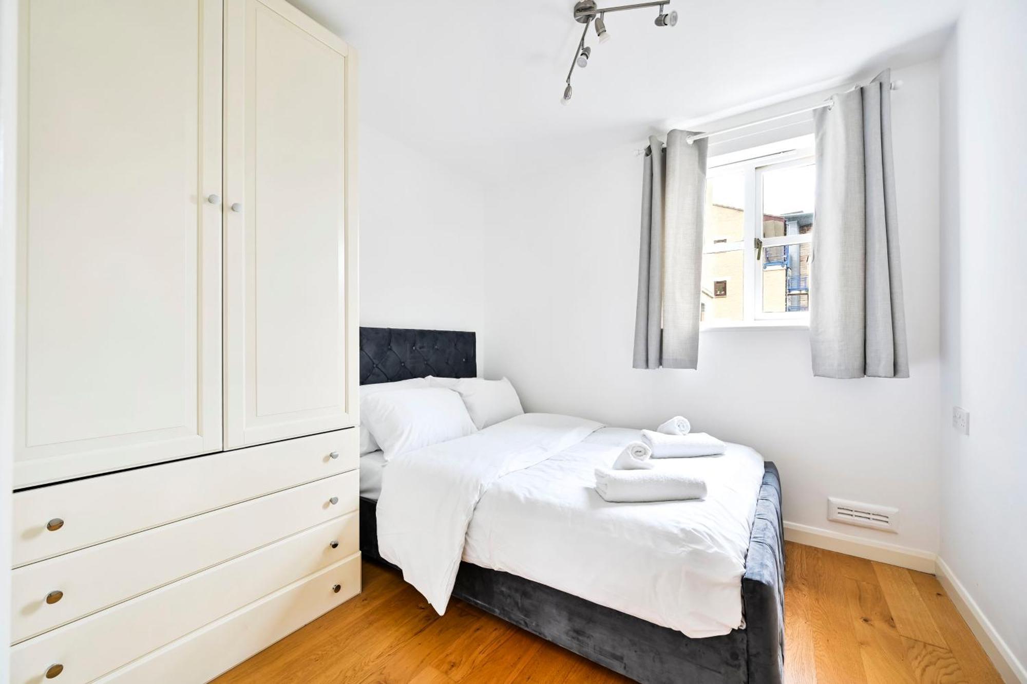 Cozy Corner Near Tower Bridge * London